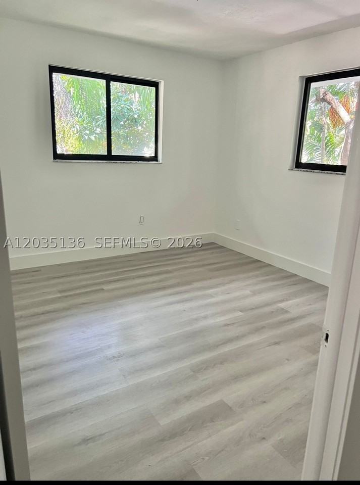 325 Menores Ave - Photo 6 of 16