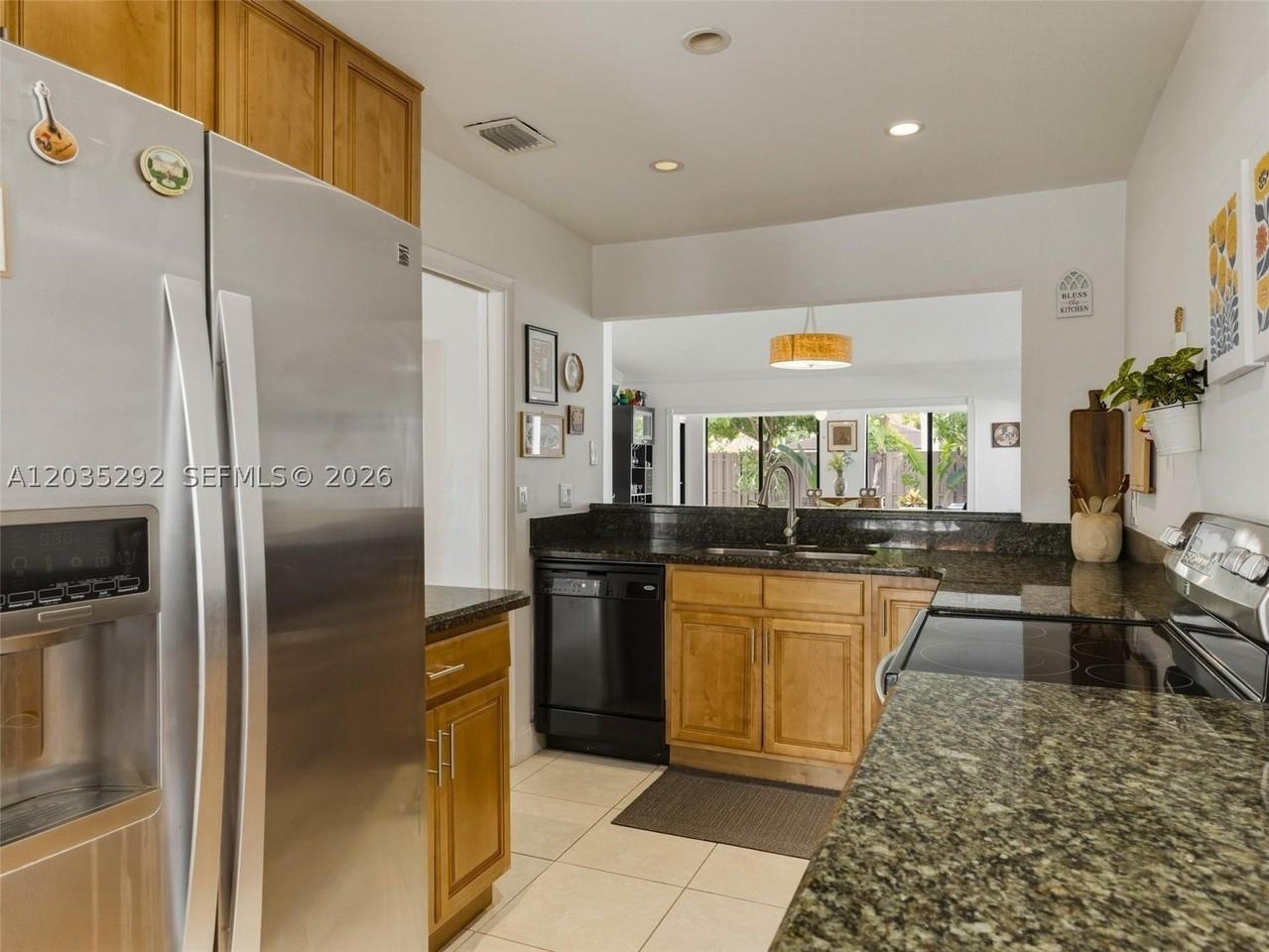 11472 Sw 87th Ter - Photo 7 of 50