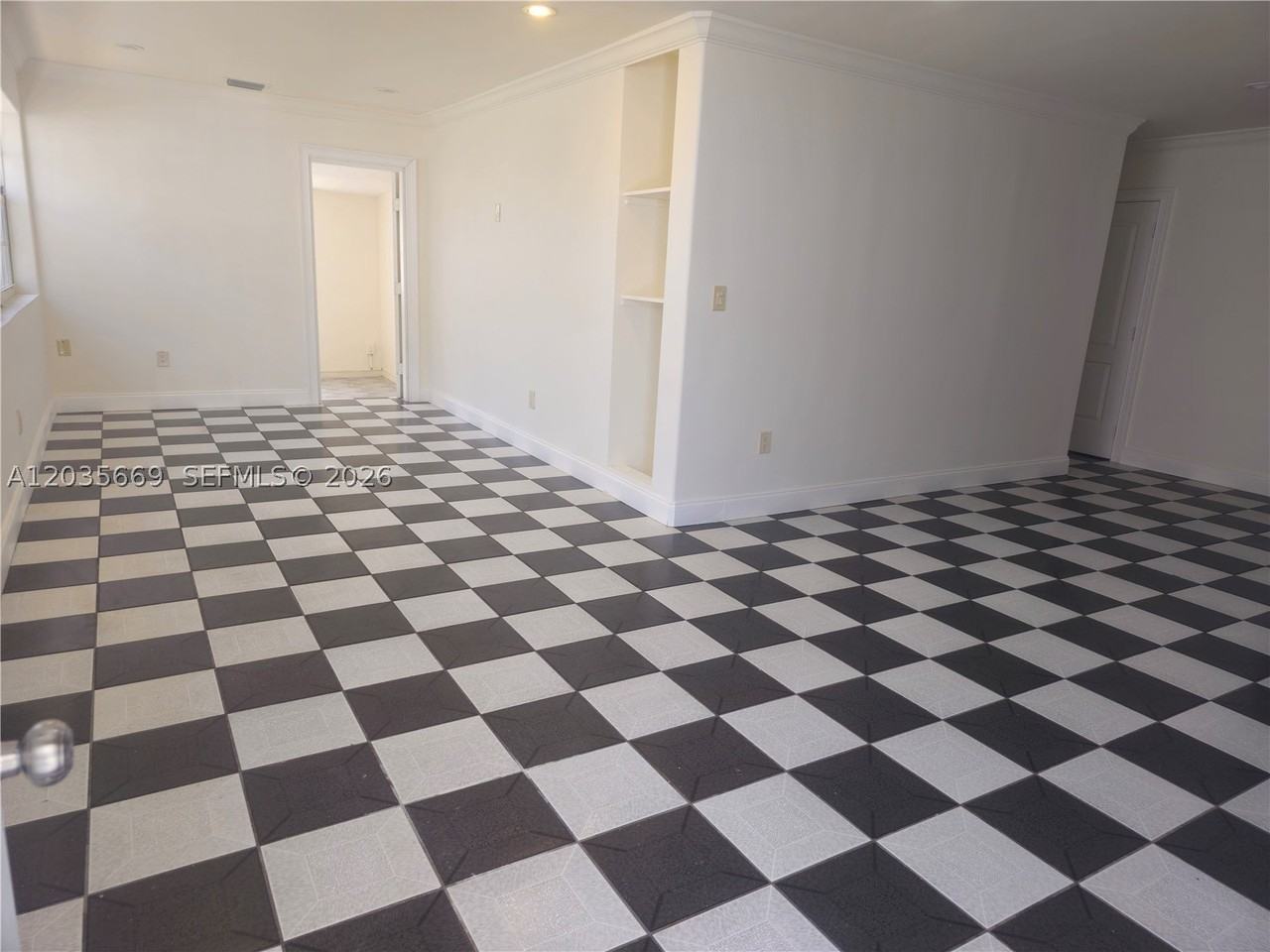 2523 Nw 13th Ave #2521 - Photo 2 of 4