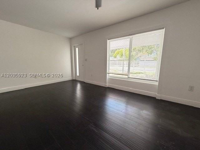 21455 Nw 39th Ave #1 - Photo 2 of 17