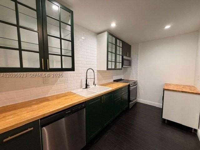 21455 Nw 39th Ave #1 - Photo 4 of 17