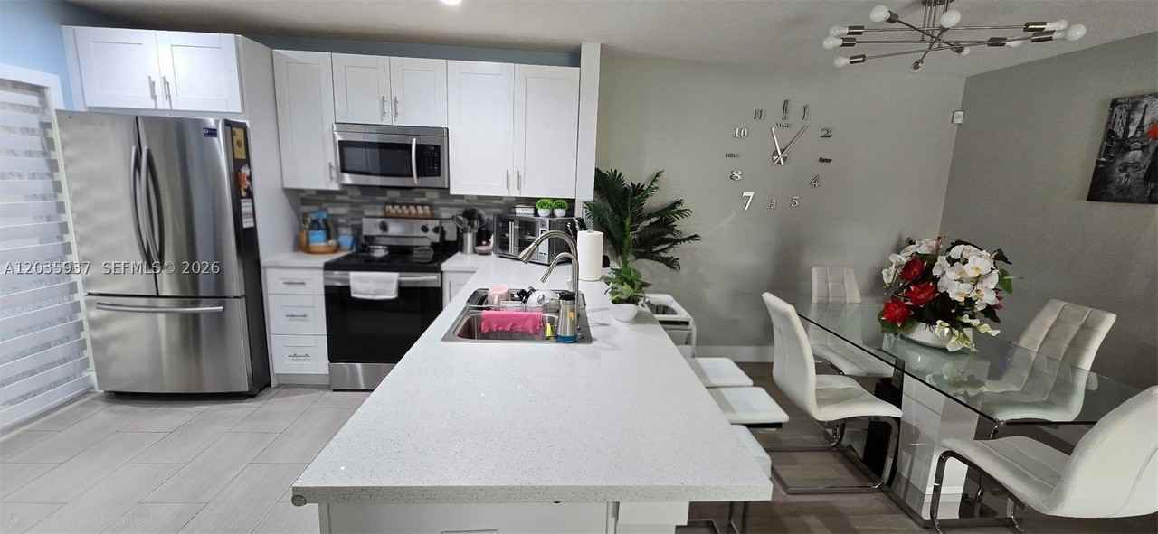15370 Sw 104th Ter #7 - Photo 7 of 18