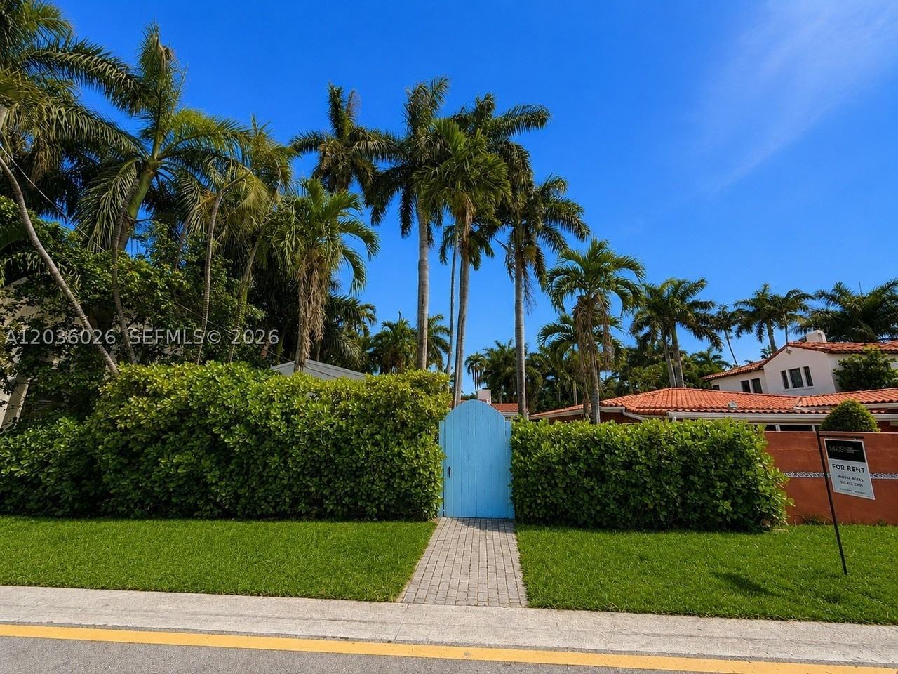 265A Palm Ave - Photo 2 of 5