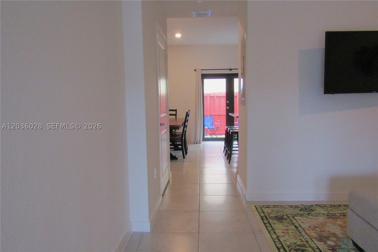 13344 Sw 250th St - Photo 7 of 30