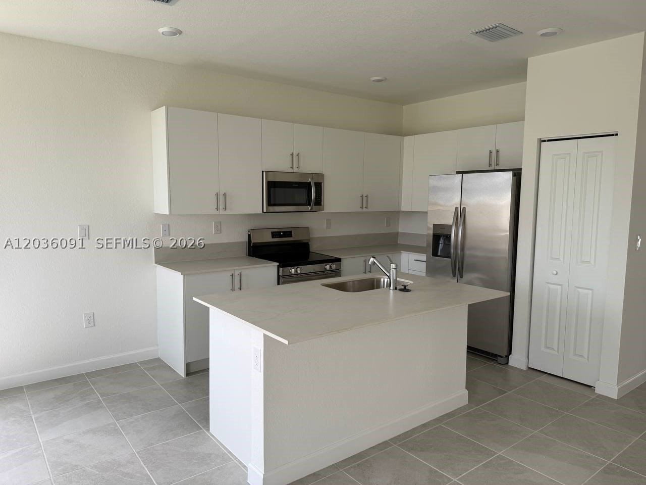 1539 Nw 1st Ave #1 - Photo 2 of 17