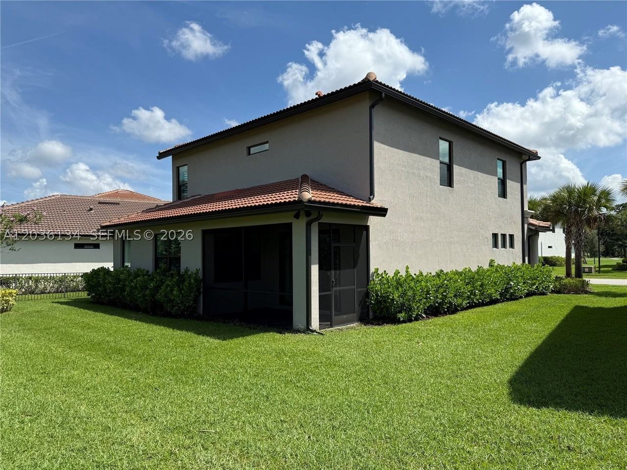 8112 Nw 78th St #8112 - Photo 4 of 30