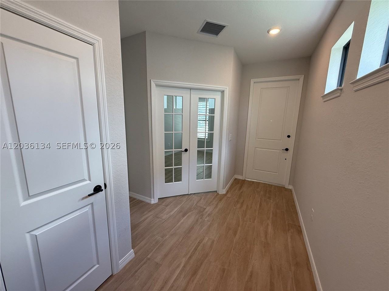 8112 Nw 78th St #8112 - Photo 7 of 30