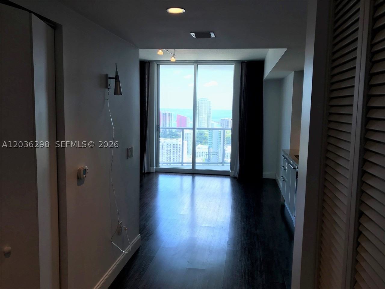 185 Sw 7th St #3806 - Photo 6 of 25