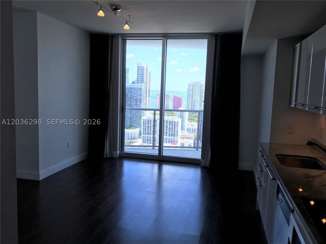 185 Sw 7th St #3806 - Photo 7 of 25