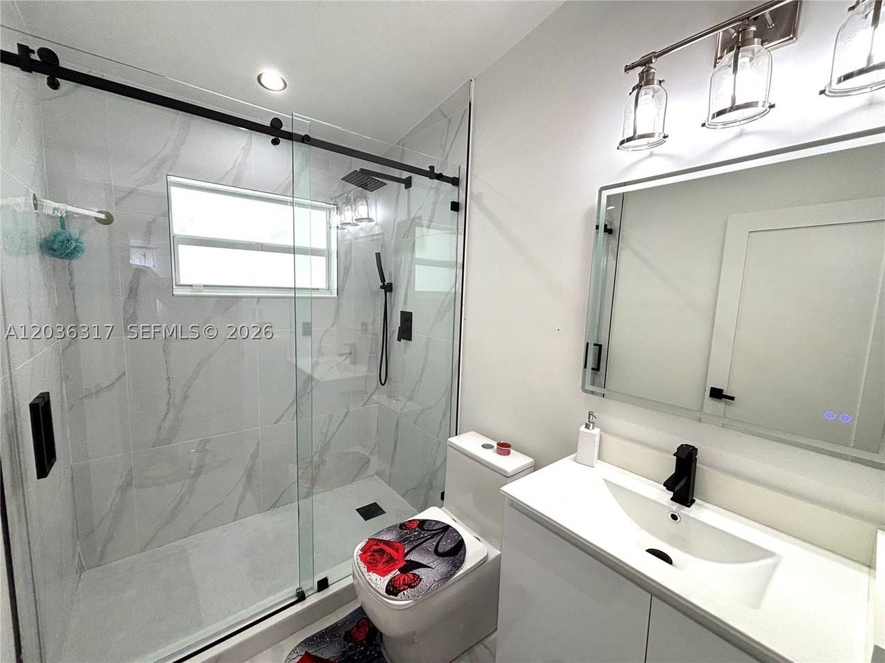 247 Ne 118th St #1 - Photo 6 of 16