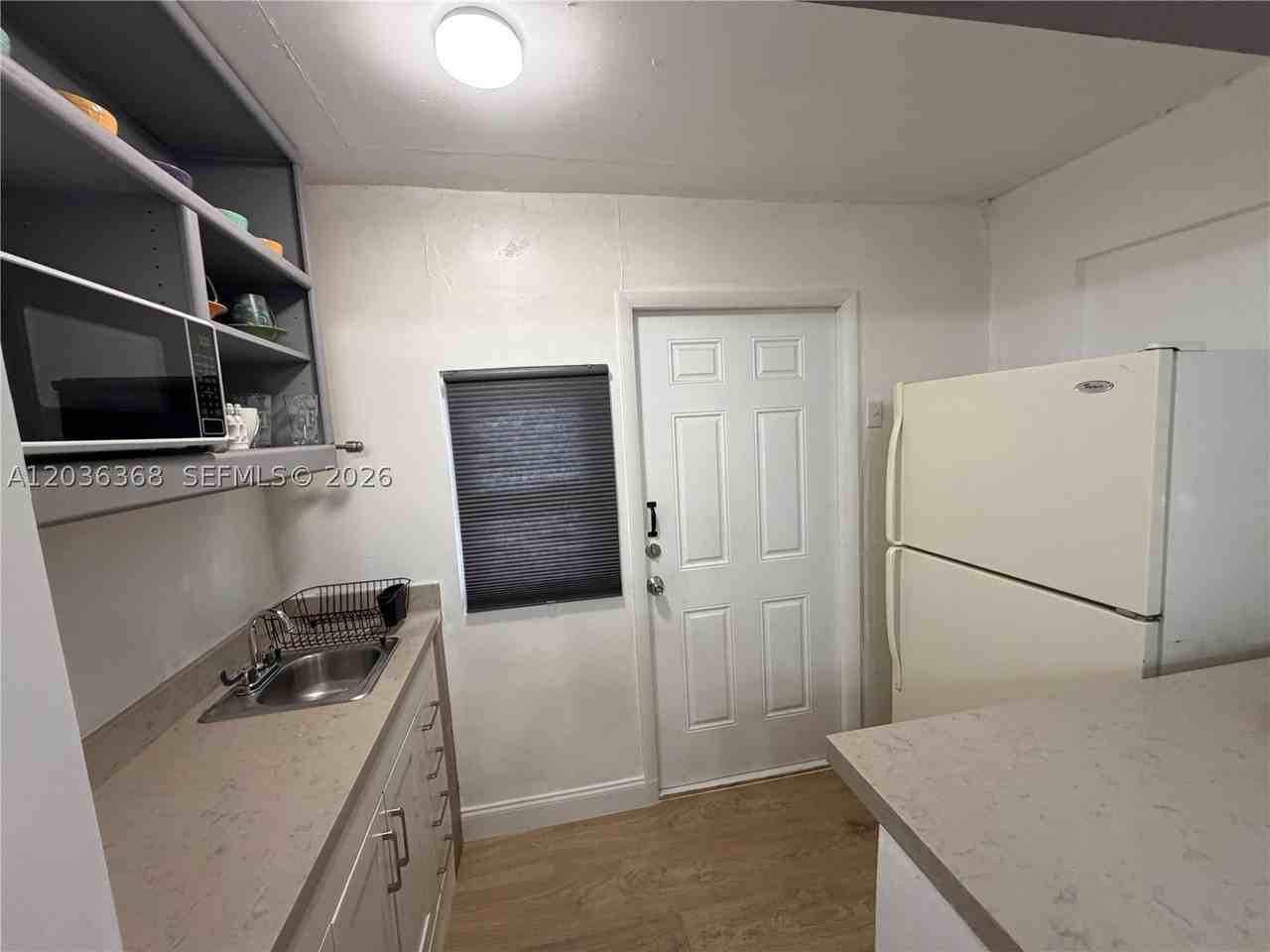 1061 Ne 137th St #1 - Photo 6 of 7