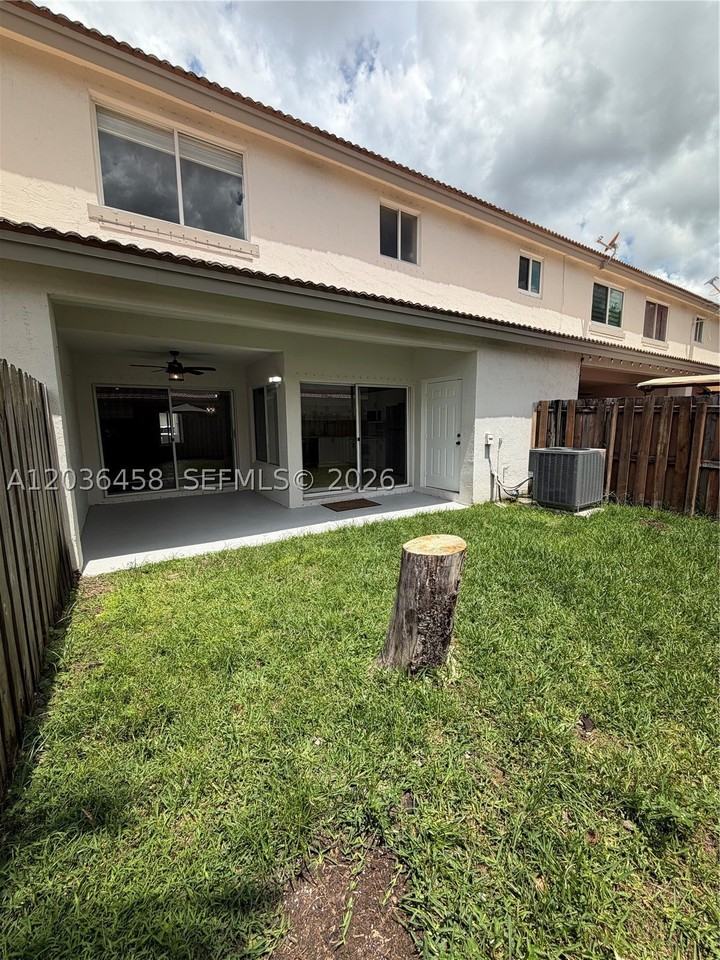 7455 Sw 162nd Pl #NA - Photo 5 of 34