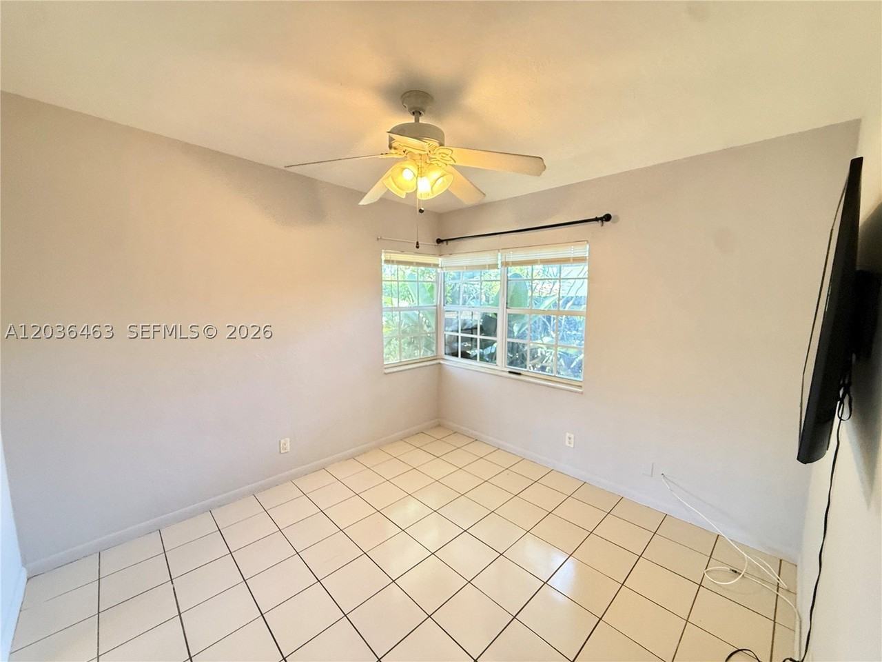 2503 Nw 5th Ave #1 - Photo 6 of 11