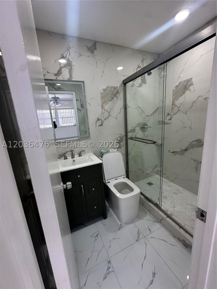 1670 Harding St #A - Photo 7 of 15