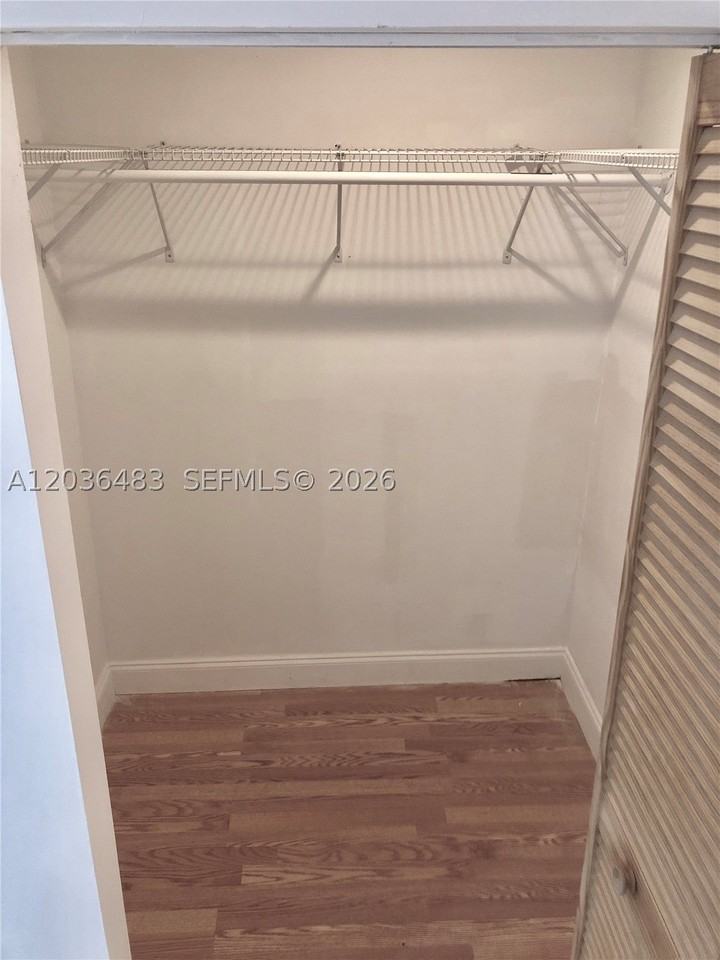 1272 Ne 145th St - Photo 7 of 18