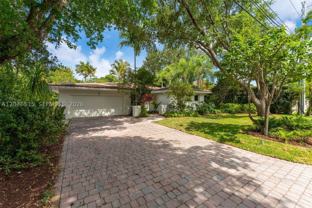 7711 Sw 47th Ave - Photo 1 of 1