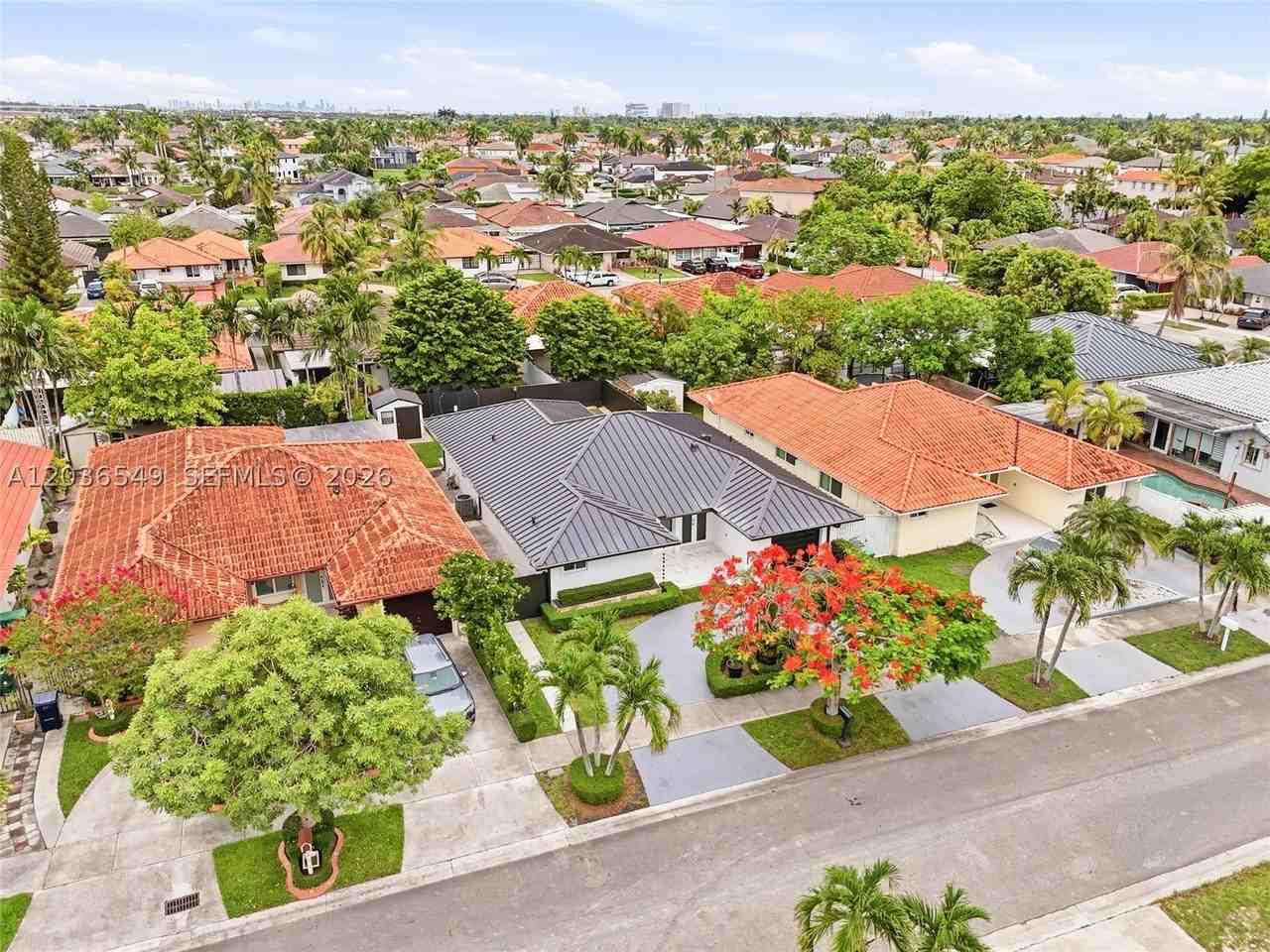 881 Nw 133rd Ave #0 - Photo 7 of 41