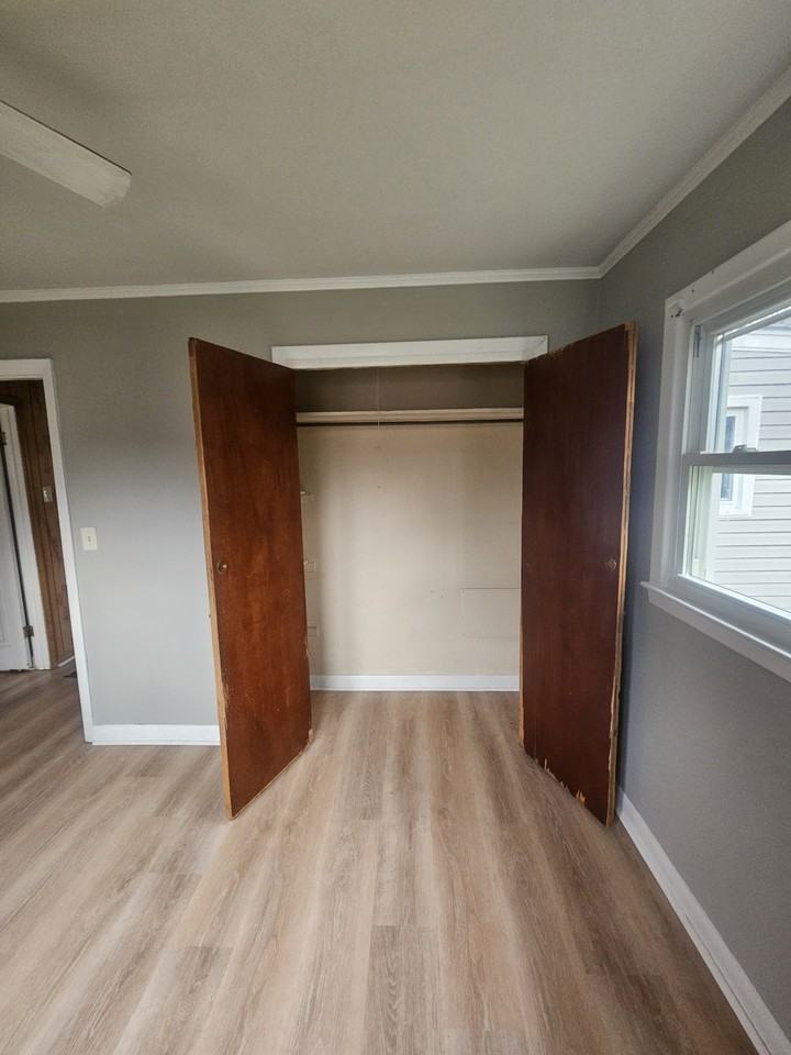 2427 Twin Ave #1 - Photo 7 of 10