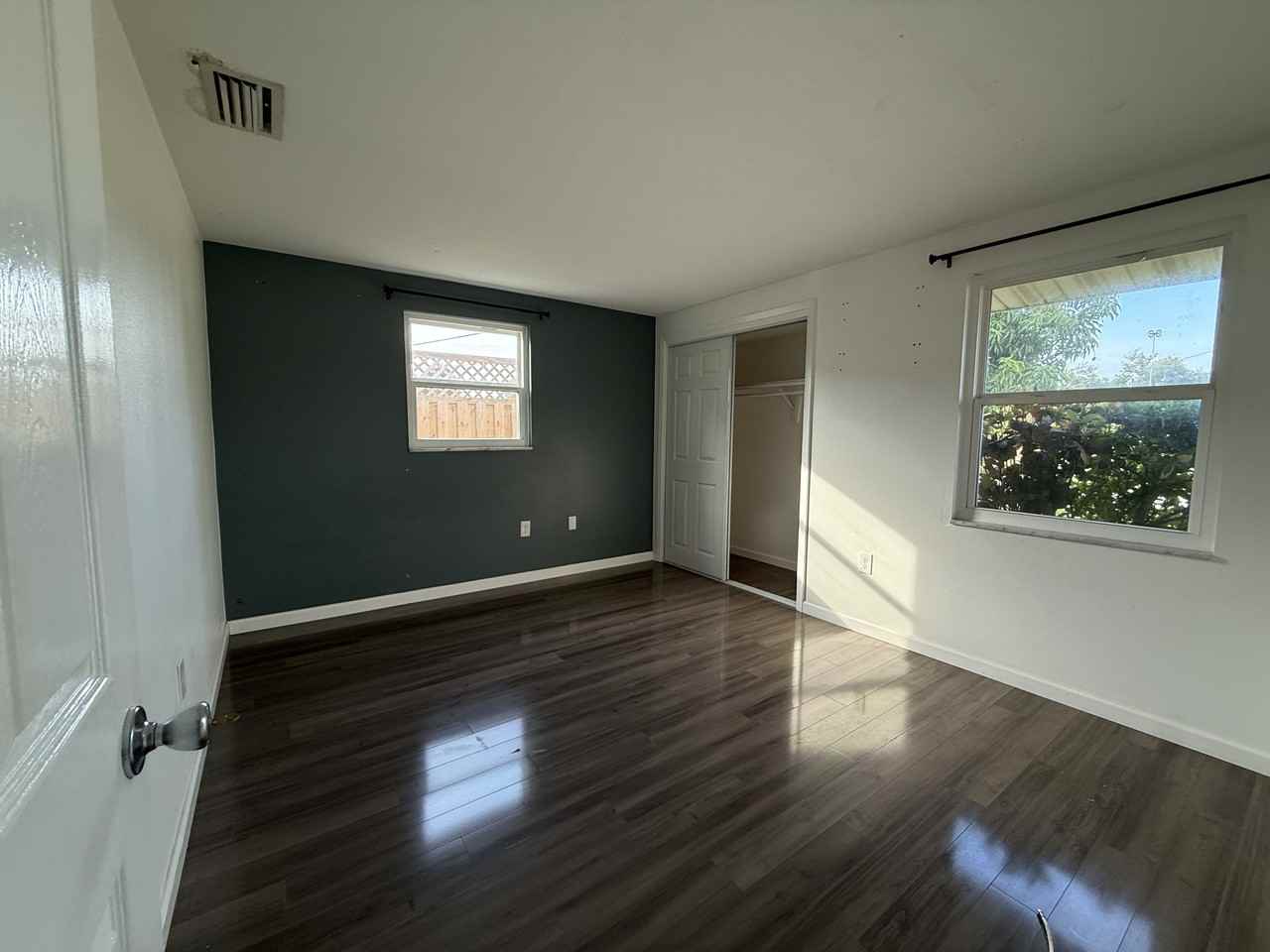 3211 Mayflower St #1 - Photo 7 of 17