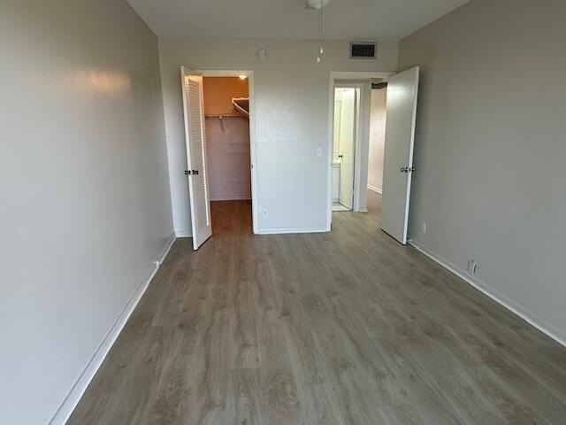 4078 Exeter E #E - Photo 5 of 39