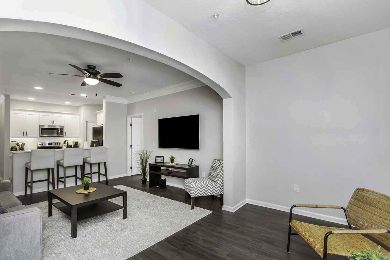 4207 South Dale Mabry HighwayUnit 8201 #8201 - Photo 2 of 31