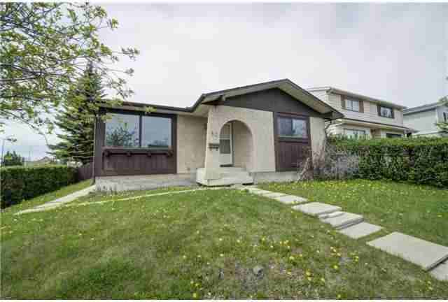 80 Falsby Crt Ne #1