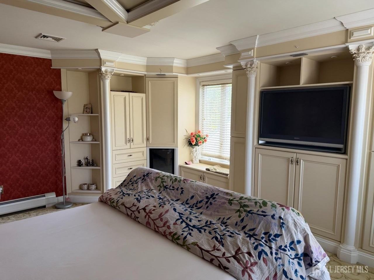 118 Swarthmore Ter - Photo 5 of 28