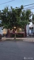 featured image of 26 Harvey St