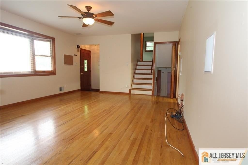 39 Stony Rd - Photo 3 of 15