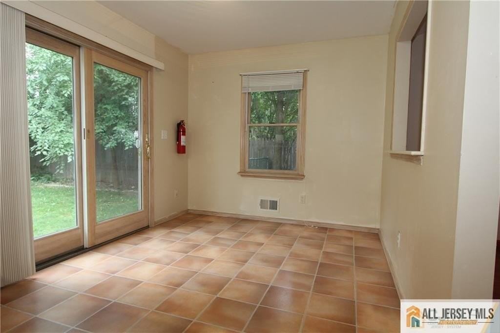 39 Stony Rd - Photo 6 of 15