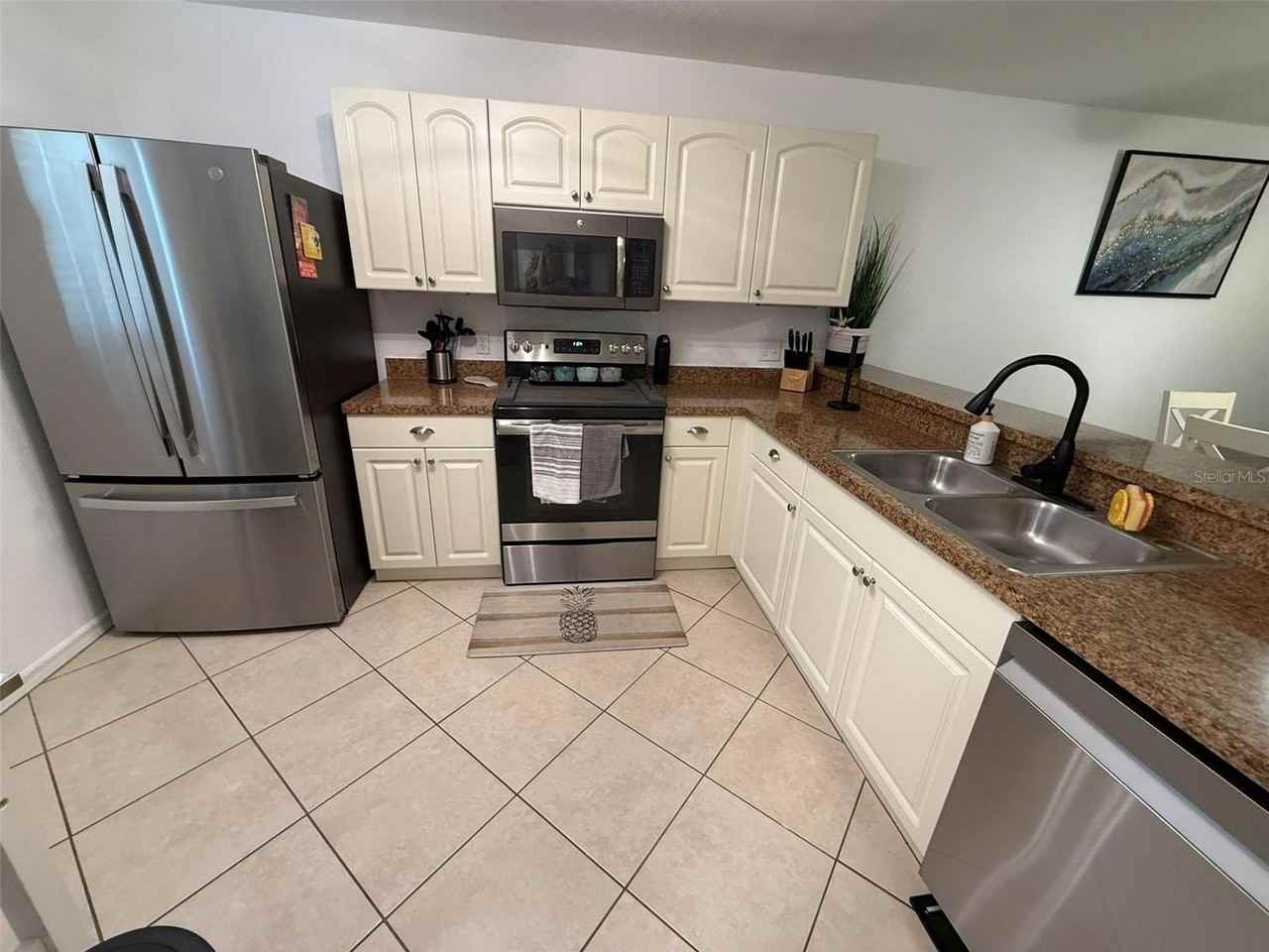 175 Kings Hwy #1127 - Photo 2 of 31