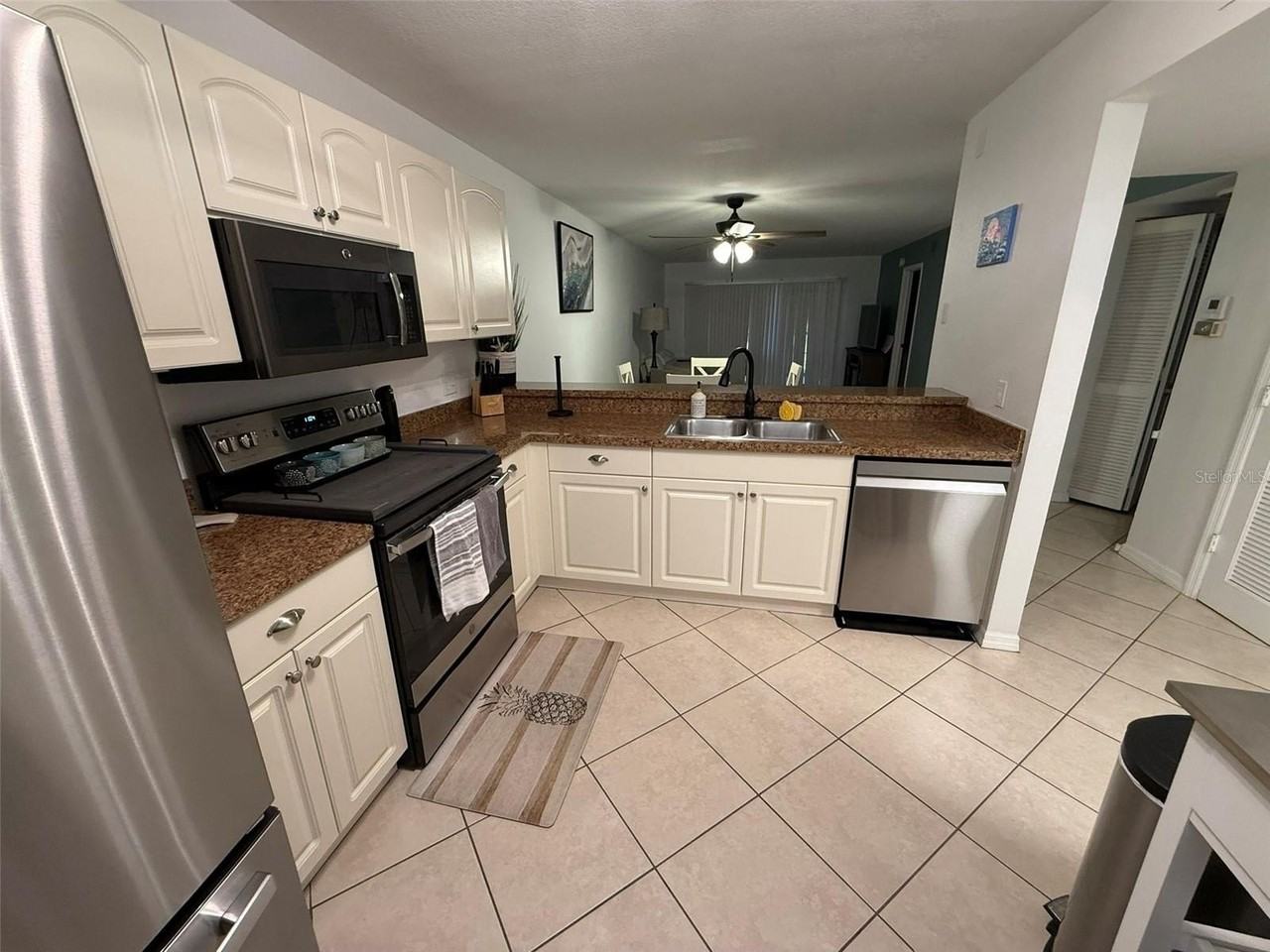 175 Kings Hwy #1127 - Photo 3 of 31