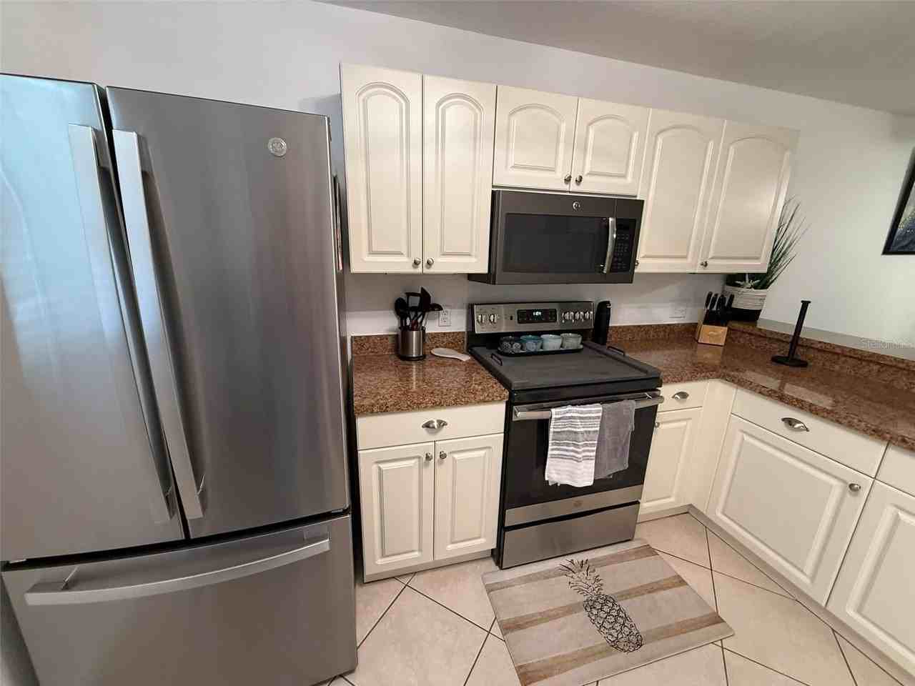 175 Kings Hwy #1127 - Photo 4 of 31