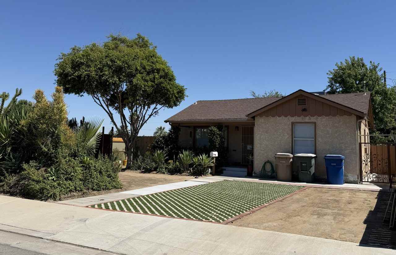 901 Castaic Ave #1 - Photo 2 of 27