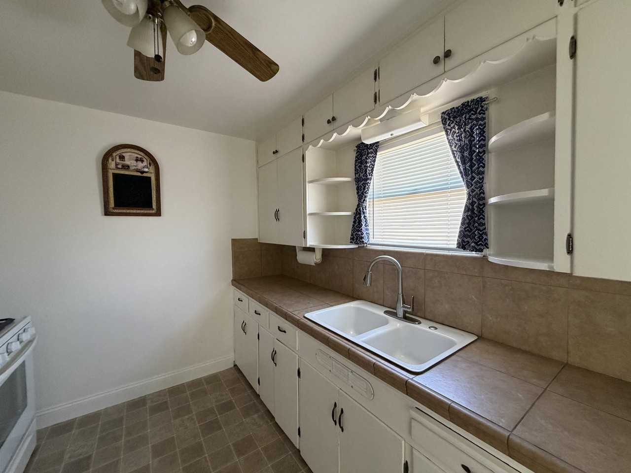 901 Castaic Ave #1 - Photo 4 of 27