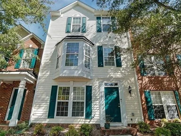 12815 Bullock Greenway Blvd #1 - Photo 3 of 26