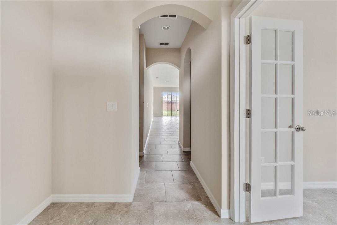16488 Centipede St - Photo 2 of 17