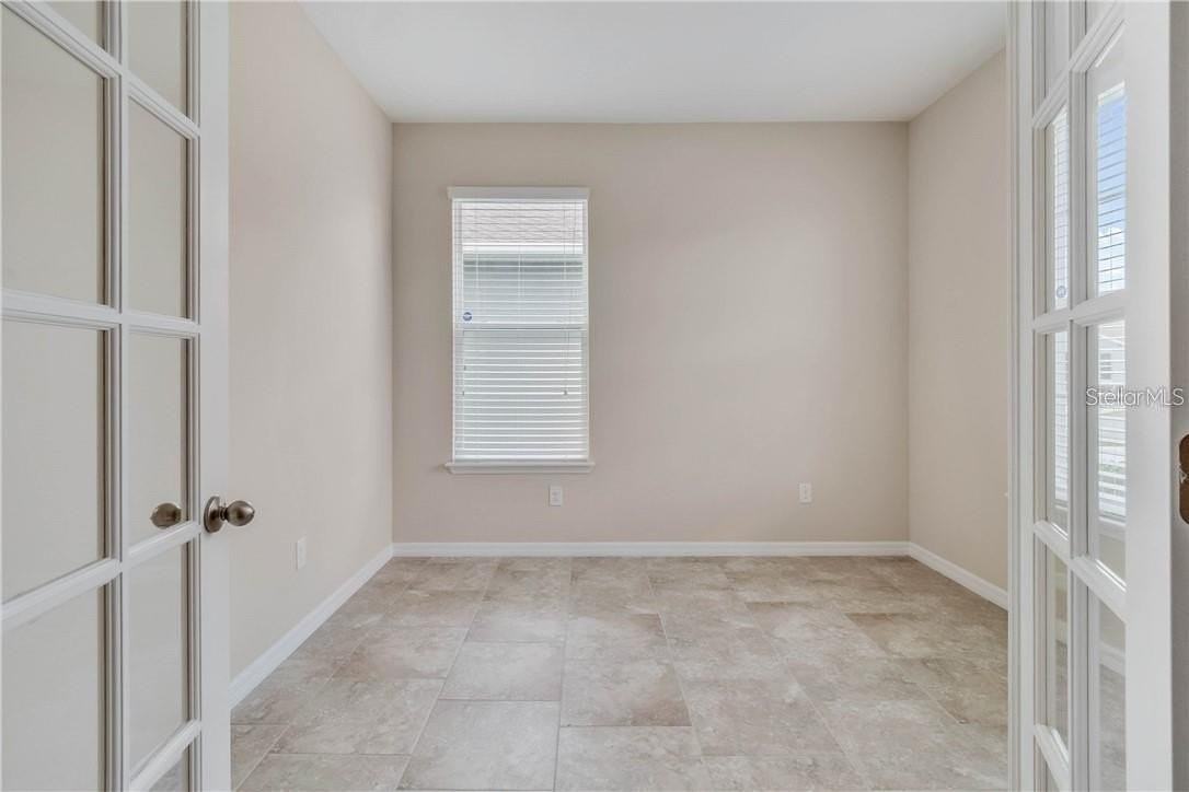 16488 Centipede St - Photo 3 of 17