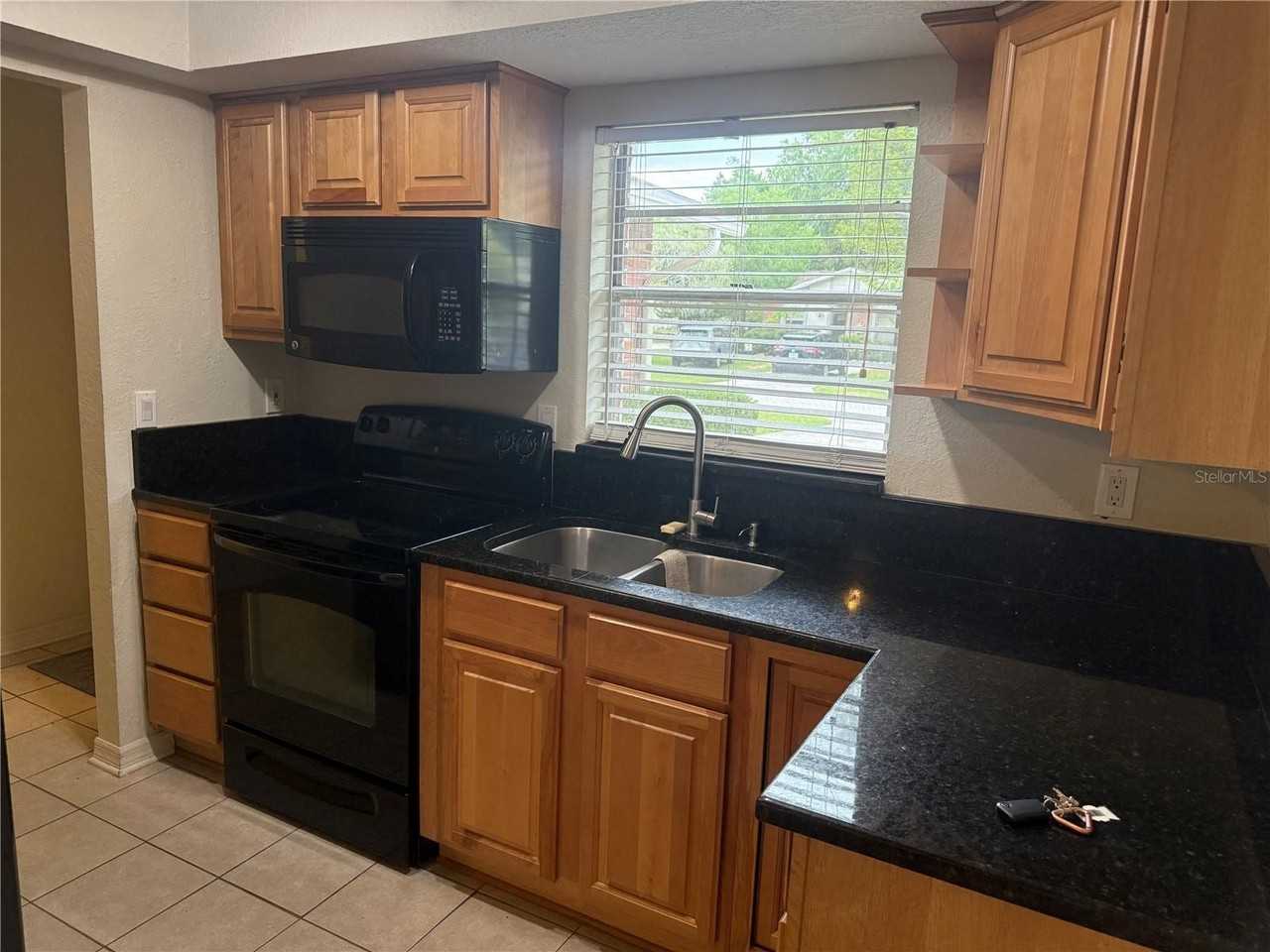 5118 Letitia Ct - Photo 4 of 20