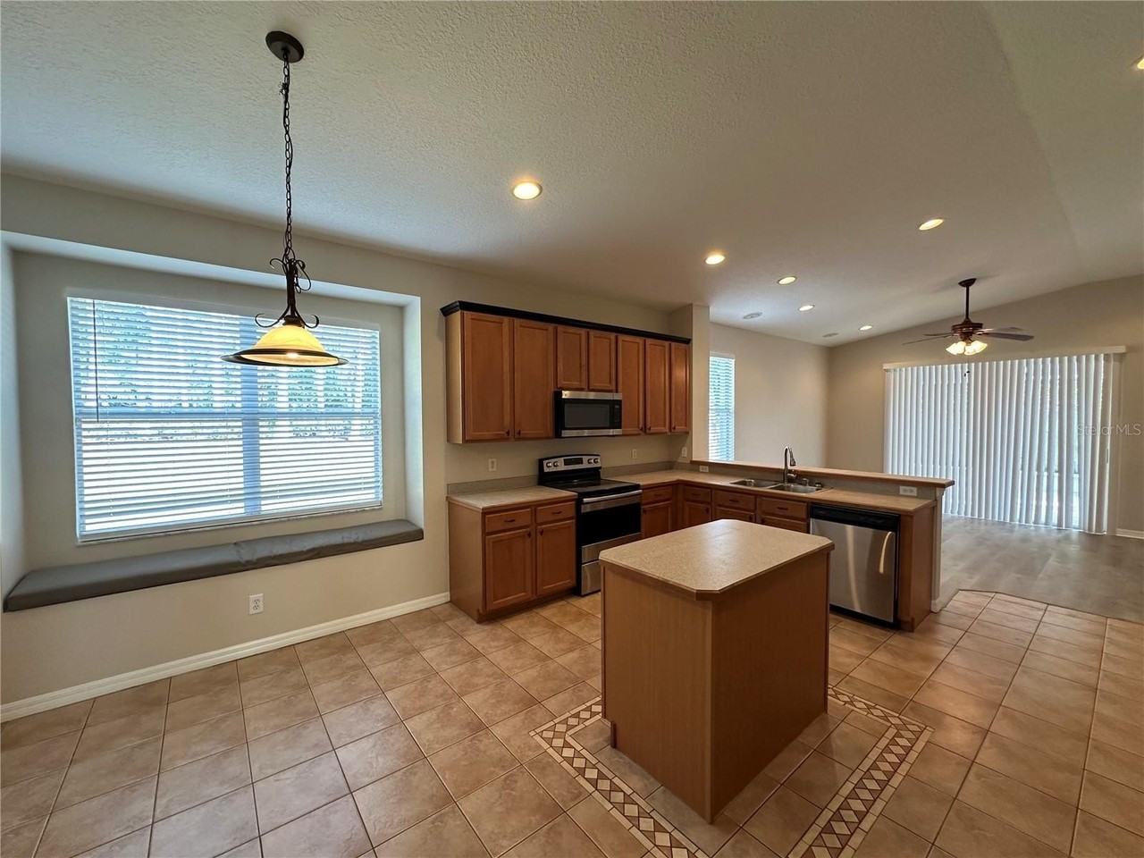 8037 Moccasin Trail Dr - Photo 6 of 34
