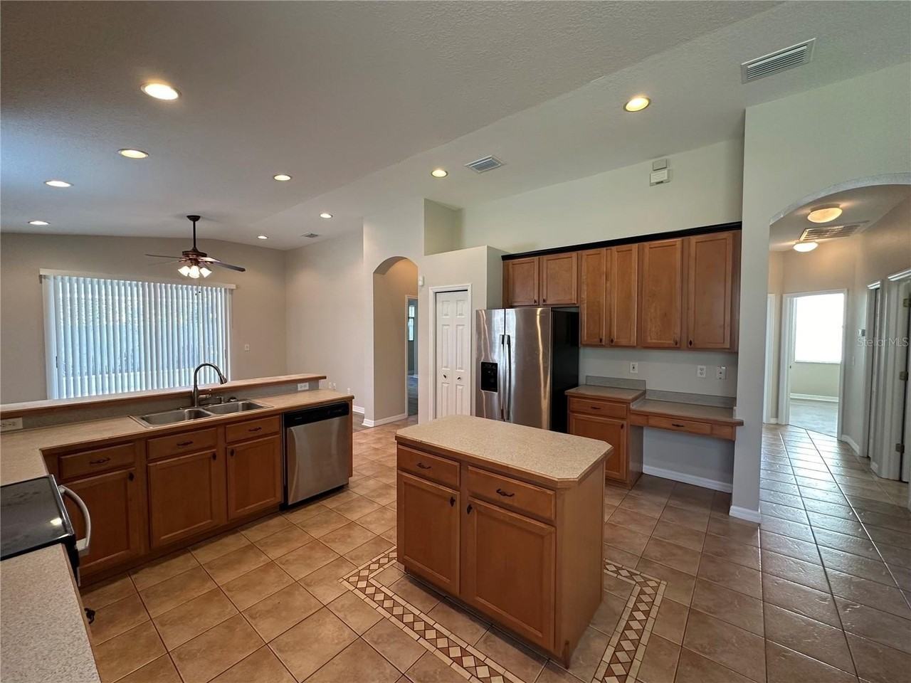 8037 Moccasin Trail Dr - Photo 7 of 34