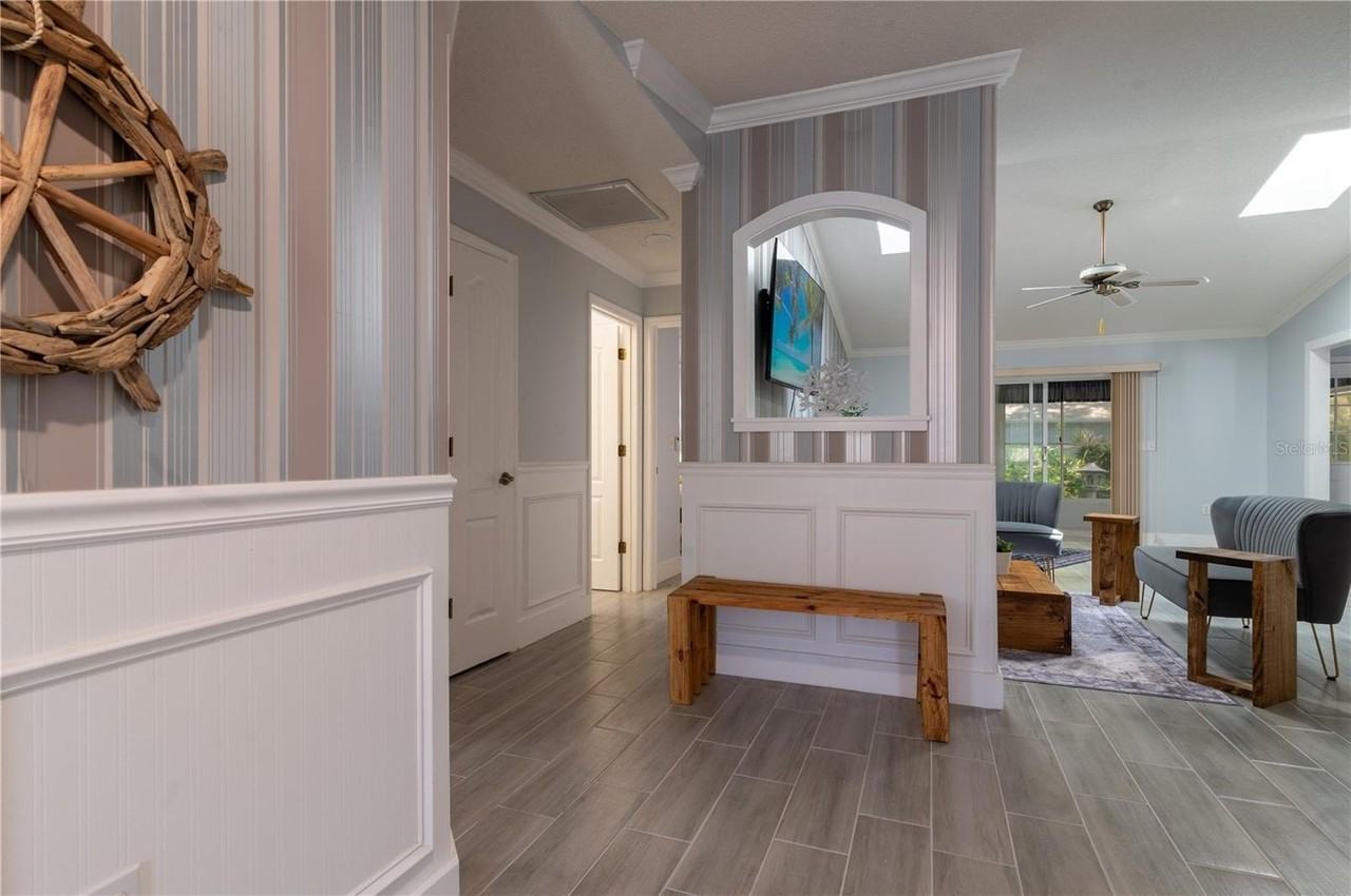 6908 Arbor Oaks Cir - Photo 5 of 49
