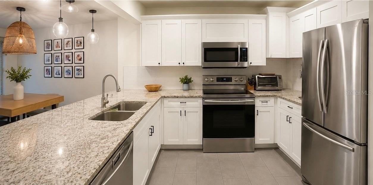 2414 W Chicago Ave - Photo 6 of 15