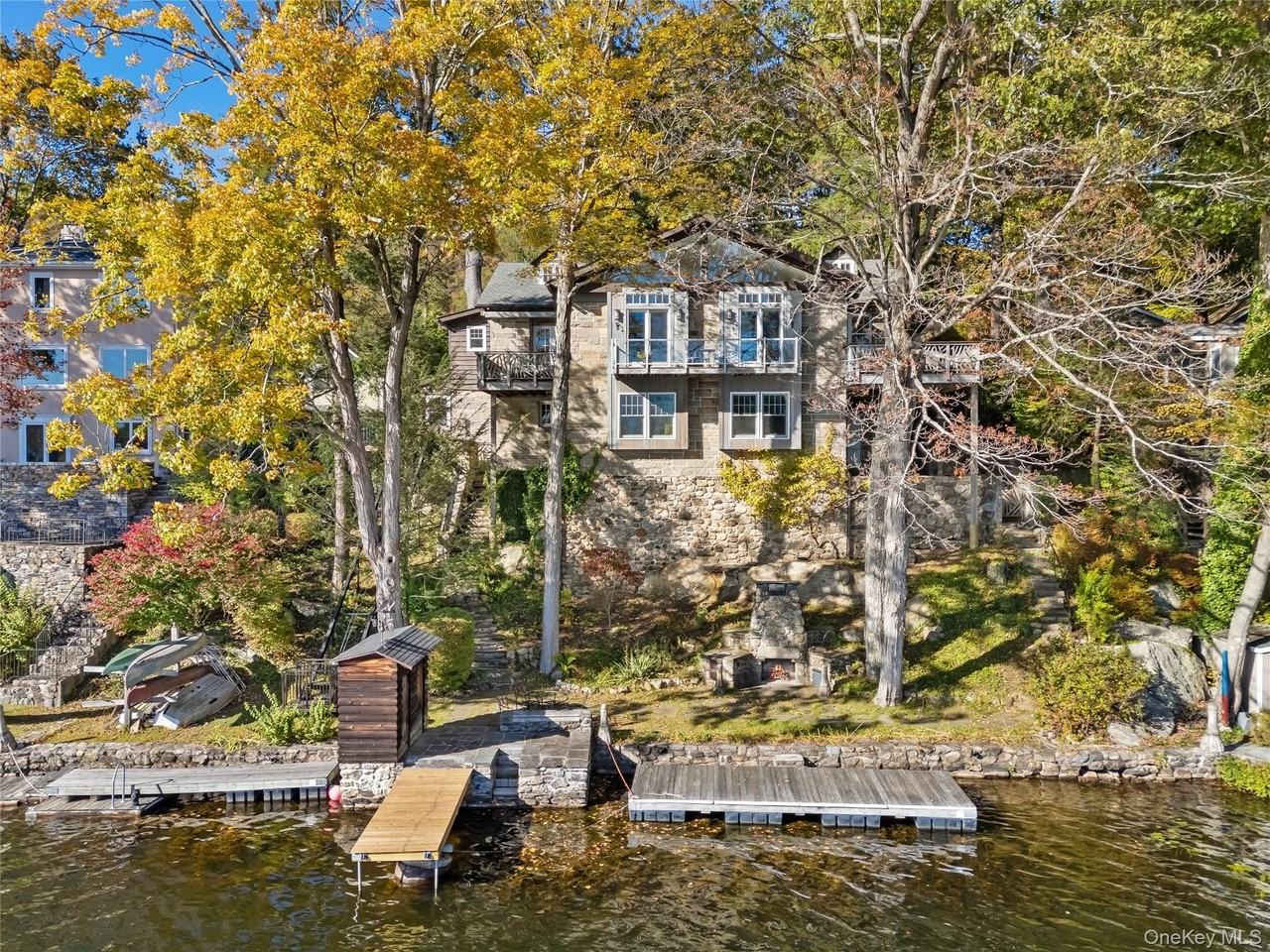 50 Cove Rd - Photo 2 of 33