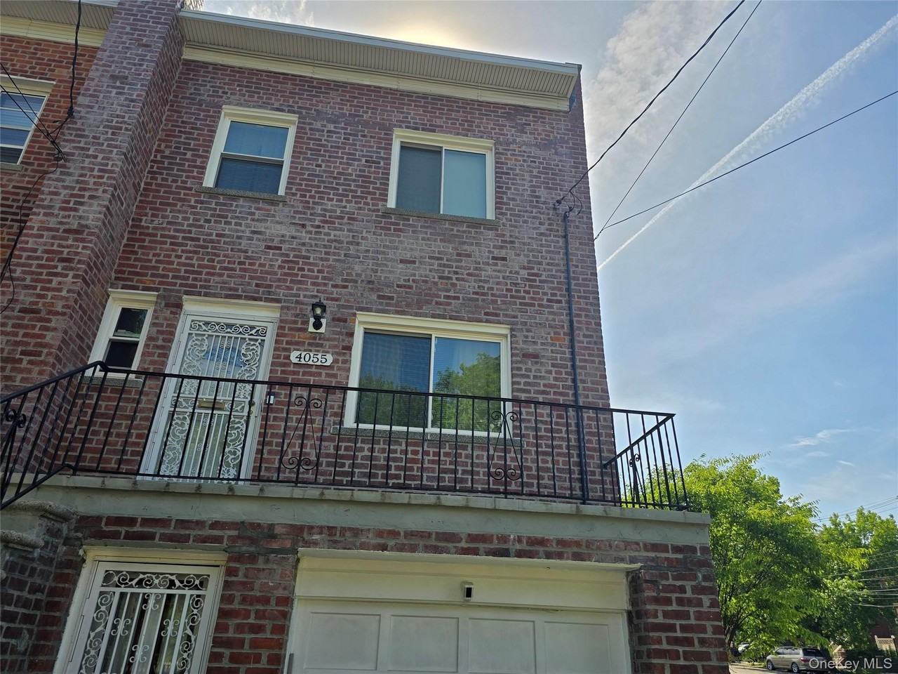 4055 Wickham Ave #1 - Photo 6 of 23