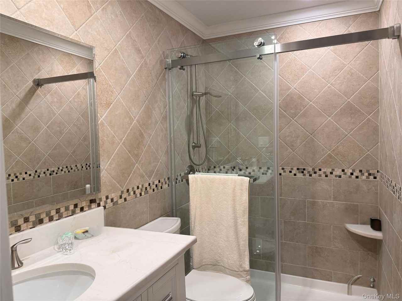 12 Harbour Ln #8A - Photo 5 of 10