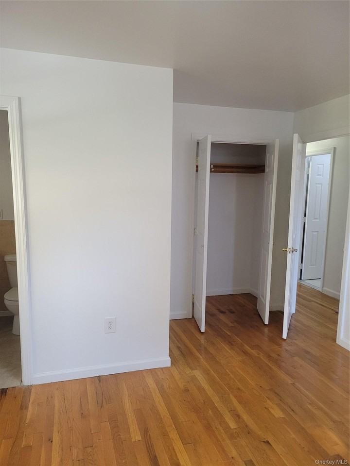 2407 Barker Ave - Photo 7 of 11