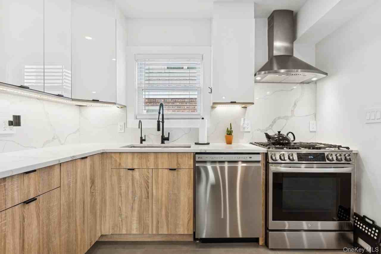 139 Gibson Blvd - Photo 7 of 29