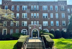 featured image of 12 Hamilton Pl #D14