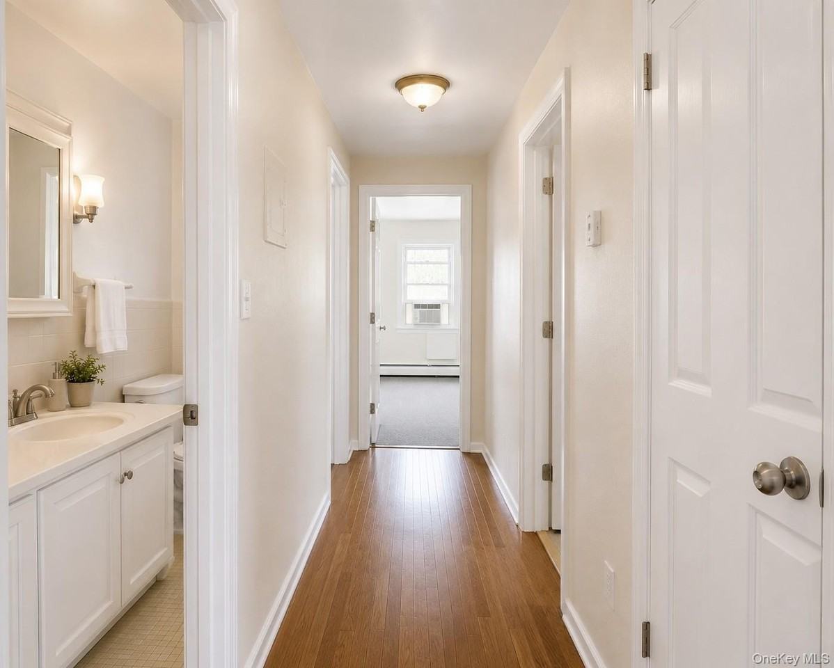 8321 Lefferts Blvd - Photo 6 of 11